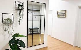 Apartment Vic